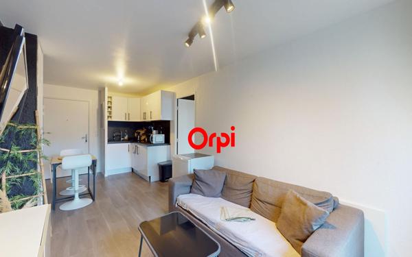 Appartement à vendre    2 pièces • 33,80 m2 Vaulx-en-Velin