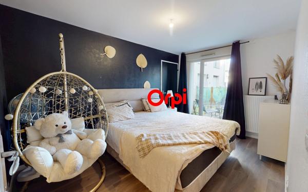 Appartement à vendre    2 pièces • 33,80 m2 Vaulx-en-Velin