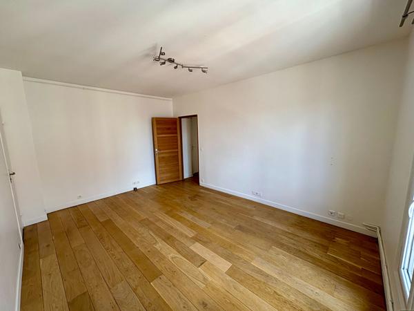 À louer - F2 de 44,59 m² rénové à SAINT-DENIS