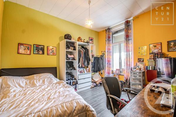 Maison à vendre  6 pièces - 155,58 m 2   MAUBEUGE  - 59