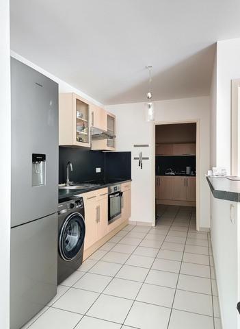 Grand 3 pièces lumineux avec parkings et dressing !