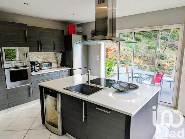 Maison à vendre 8 pièces 230 m² Cabasse