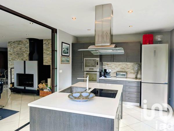 Maison à vendre 8 pièces 230 m² Cabasse