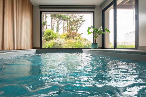 Maison contemporaine avec vue mer