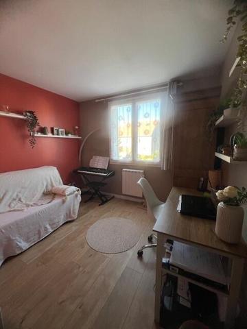 Pavillon kaufman et broad 4 chambres + bureau 116 M2