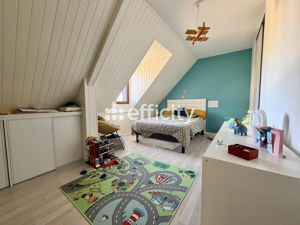 Maison 7 pièces - 140 m²