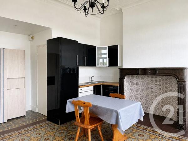 Immeuble à vendre  185,77 m 2   ETAPLES  - 62