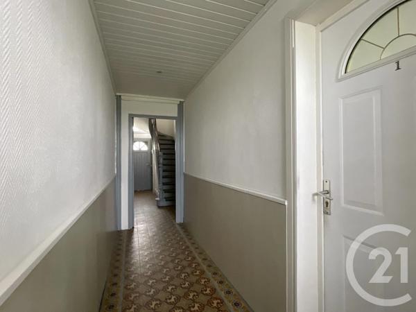 Immeuble à vendre  185,77 m 2   ETAPLES  - 62