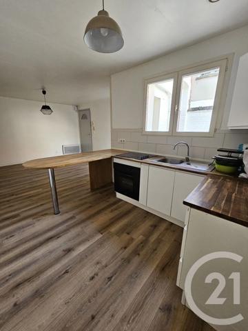 Immeuble à vendre  185,77 m 2   ETAPLES  - 62
