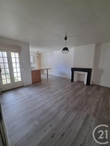 Immeuble à vendre  185,77 m 2   ETAPLES  - 62