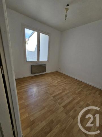 Immeuble à vendre  185,77 m 2   ETAPLES  - 62