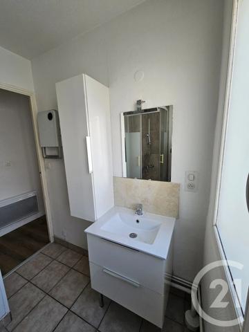 Immeuble à vendre  185,77 m 2   ETAPLES  - 62