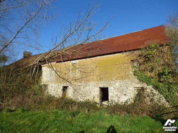 A VENDRE Maison à restaurer SAINT SAUVEUR-LENDELIN dans la Manche (50)
Maison à restaurer, 120...