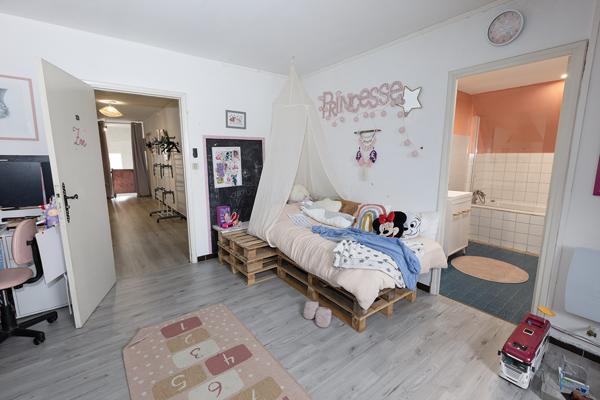 Maison 21 pièces - 860 m² Exclusivité efficity