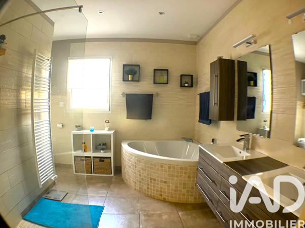 Maison à vendre 4 pièces 117 m² Locoal-Mendon