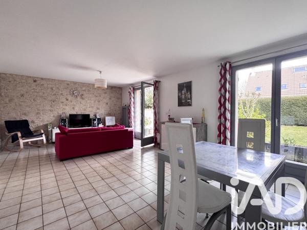 Maison à vendre 6 pièces 87,9 m² Plaisir