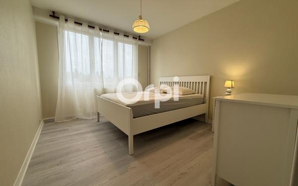 Appartement à vendre    3 pièces • 72,56 m2 Douai