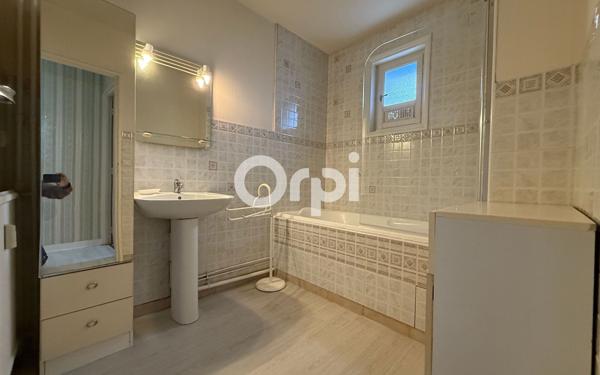 Appartement à vendre    3 pièces • 72,56 m2 Douai