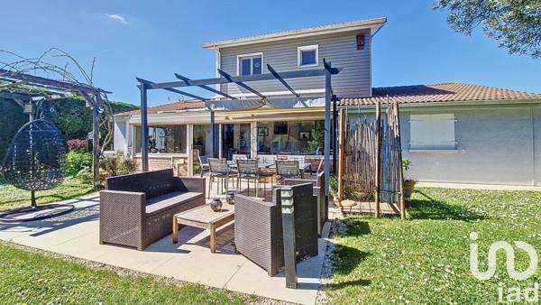 Maison à vendre 7 pièces 146 m² Bassens