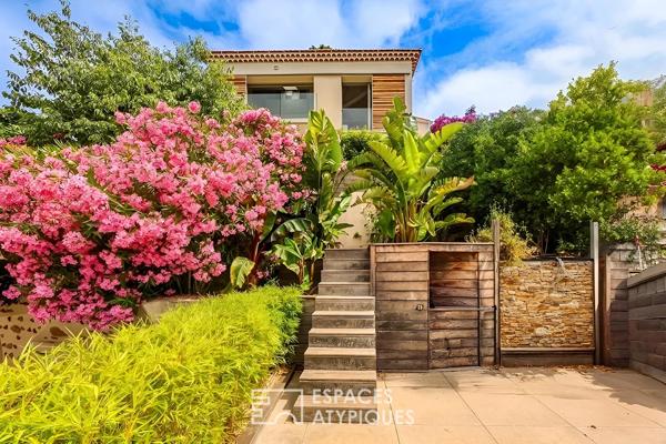 Villa vue rade sur les pentes du Faron