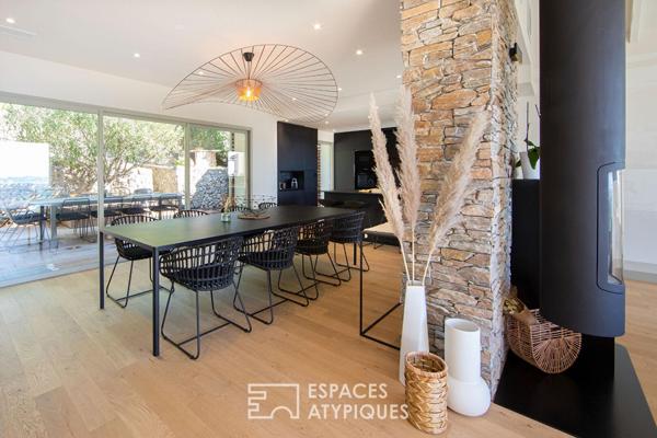 Villa vue rade sur les pentes du Faron