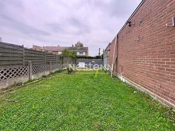 Maison semi-individuelle - 93m² - 3 chambres - jardin - garage - aucun travaux à prévoir