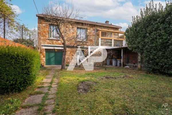 Maison Rueil-Malmaison 3 pièce(s) 90m2 690 000 € **  - Référence  19357