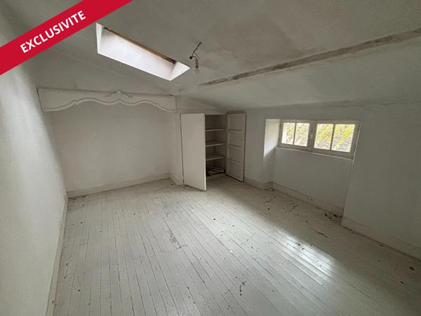 Immeuble de rapport à Civray