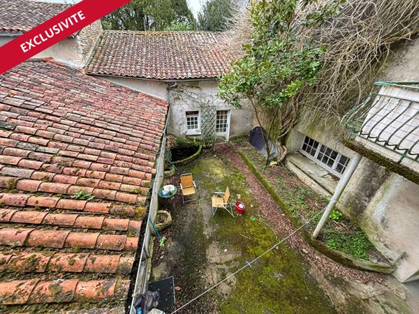 Immeuble de rapport à Civray