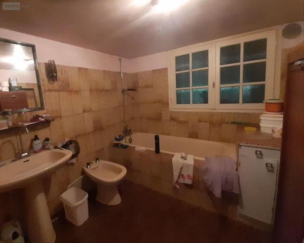 Maison à vendre à Pluméliau-Bieuzy dans le Morbihan (56930), ref : 063-446