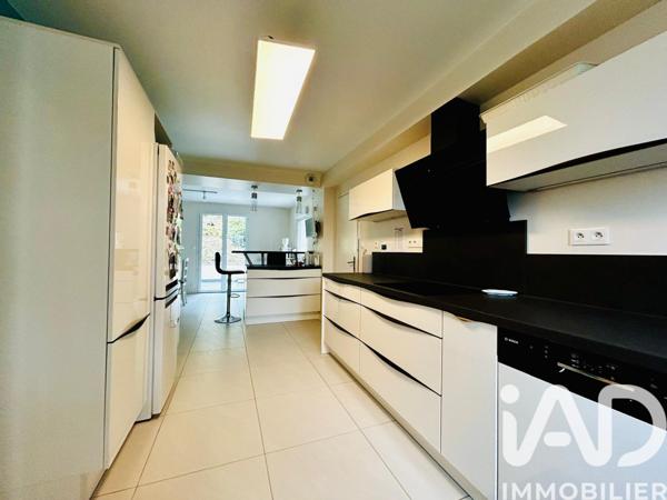 Maison à vendre 5 pièces 128 m² Bures-sur-Yvette