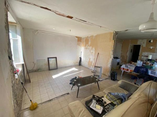 Maison à vendre |  Salles-d'Angles |  3 pièces | 87 m²