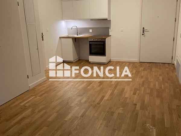 Location Appartement 2 pièces 40.2 m² - 36 - 40 - 44 RUE DE LONDRES Lens 62300