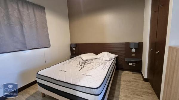 Appartement à louer 1 pièce 42.75m² Lognes (77185)