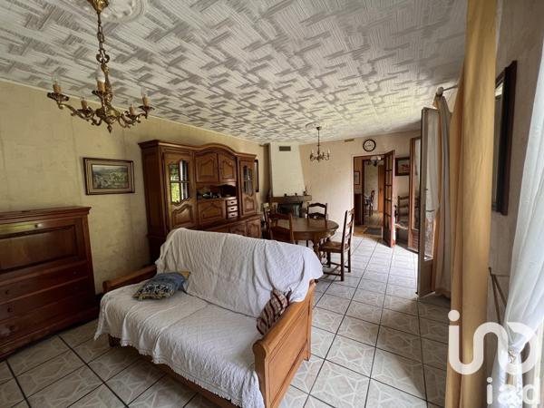 Maison 5 pièces de 90 m² à Estissac (10190)