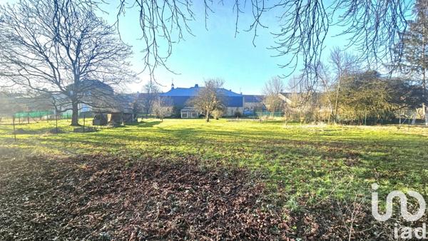 Grange 10 pièces de 340 m² à La Francheville (08000)