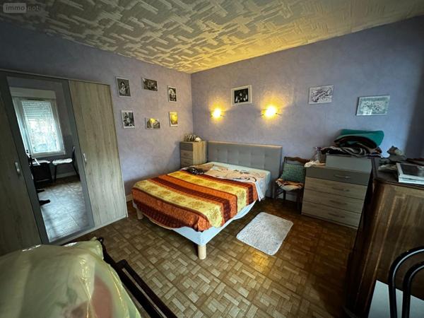 Maison individuelle à vendre à Saint-Martin-du-Tertre dans l'Yonne (89100), ref : 89062-4