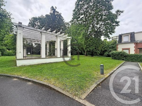 Appartement F2 à vendre  2 pièces - 42,45 m 2   REIMS  - 51