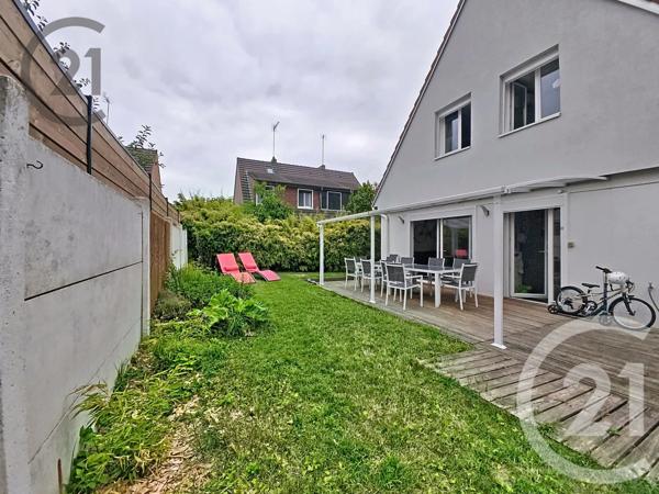 Maison à vendre  5 pièces - 102,52 m 2   CORMONTREUIL  - 51