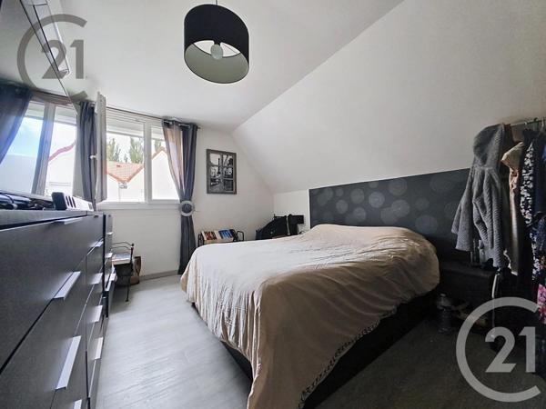 Maison à vendre  5 pièces - 102,52 m 2   CORMONTREUIL  - 51