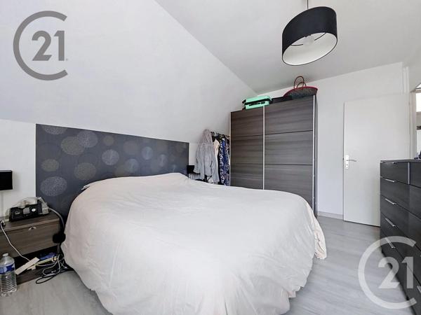 Maison à vendre  5 pièces - 102,52 m 2   CORMONTREUIL  - 51