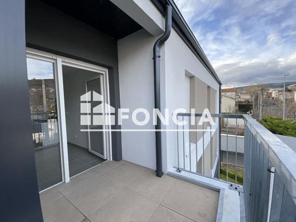 Location Appartement 2 pièces 39.6 m² - 71 RUE DE BEAUPEYRAS RESIDENCE UNIK Clermont-ferrand 63100