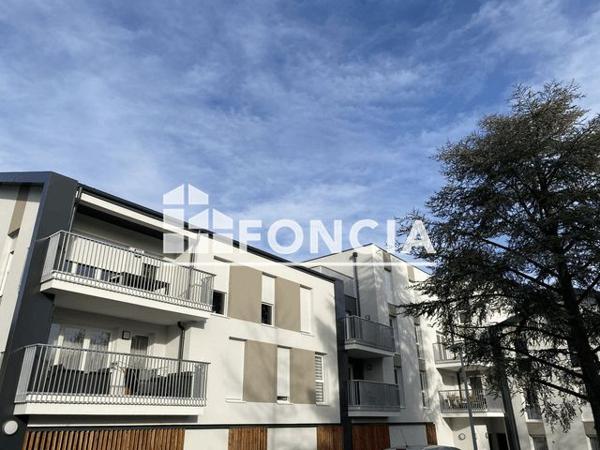 Location Appartement 2 pièces 39.6 m² - 71 RUE DE BEAUPEYRAS RESIDENCE UNIK Clermont-ferrand 63100