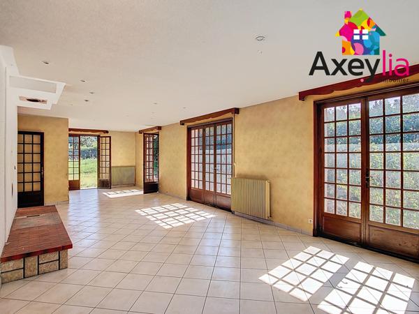 Le Coteau (42120) A VENDRE - A 5 MIN DU COTEAU - MAISON 5 CHAMBRES AVEC TERRAIN