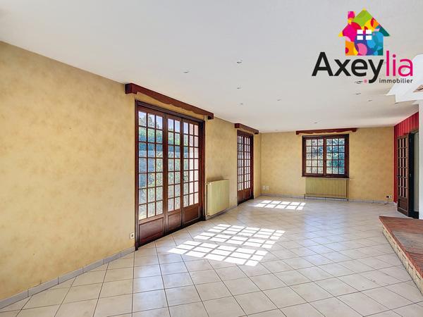 Le Coteau (42120) A VENDRE - A 5 MIN DU COTEAU - MAISON 5 CHAMBRES AVEC TERRAIN