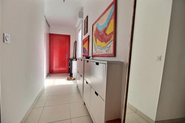 MARSEILLE 9 - SECTEUR BD MICHELET - VASTE TERRASSE - 3 CHAMBRES - ASCENSEUR - CALME - LUMINEUX -