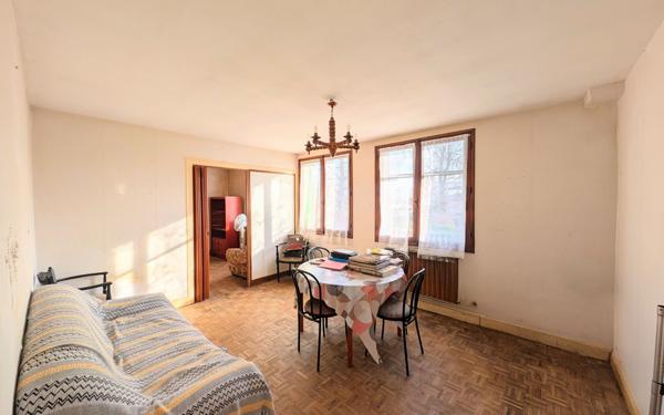 Maison à vendre    5 pièces •  Gradignan