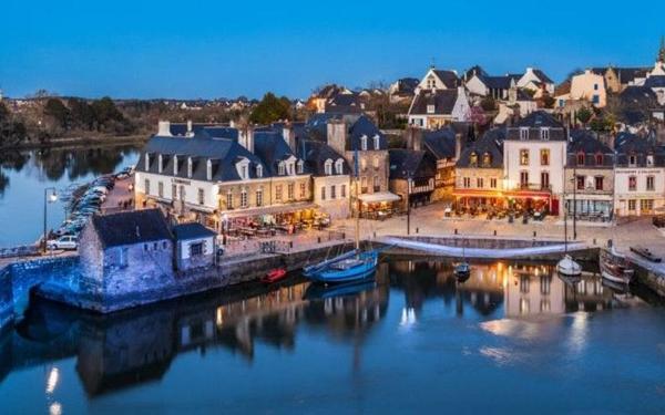 Appartement à vendre    1 pièce •  Auray