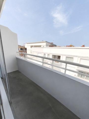 Appartement 32 m² - balcon - 200 mètres de la plage.