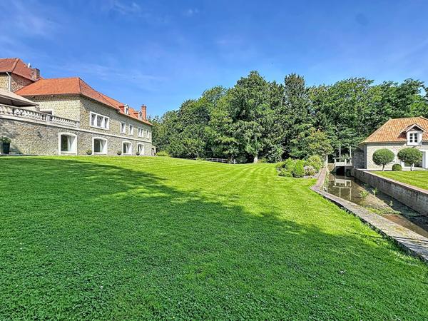 Demeure de prestige - 353m² - WIMILLE